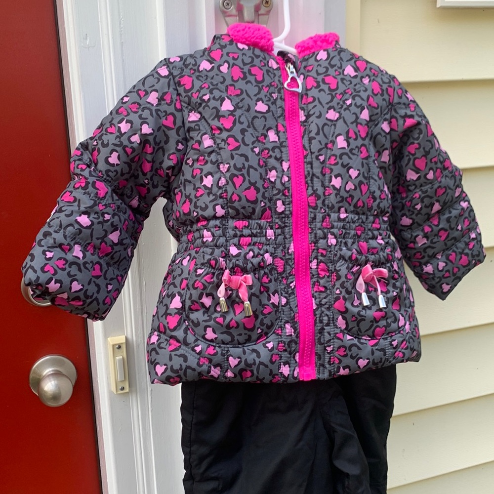 18 month toddler snow suite like new